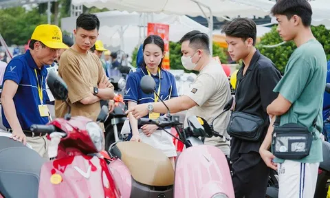 Bán xe máy xăng, đổi xe máy điện, người dùng chia sẻ: “Xe cũ được định giá tốt, thủ tục đổi xe nhanh chóng, thêm ưu đãi”