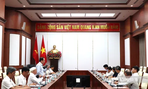 Chủ tịch Hội Luật gia Việt Nam làm việc với Bí thư Thành ủy Hải Phòng