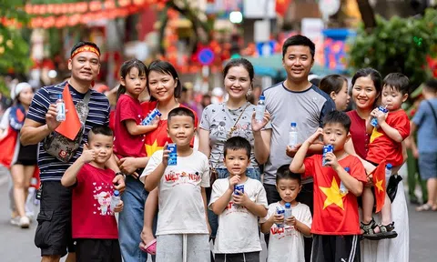 Vinamilk cùng Việt Nam rực rỡ trong ngày hội non sông