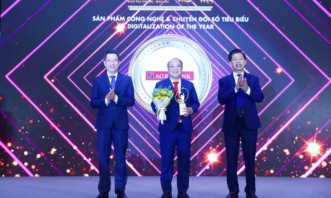 Đổi mới và sáng tạo, Agribank được vinh danh 3 giải thưởng Dịch vụ tài chính tiêu biểu năm 2025