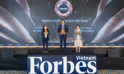 Top 1 trong 25 thương hiệu dẫn đầu 2025 của Forbes Việt Nam gọi tên Vinamilk