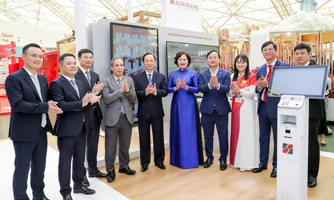 Agribank – Chủ động kiến tạo ngân hàng số, đưa dịch vụ đến từng người dân