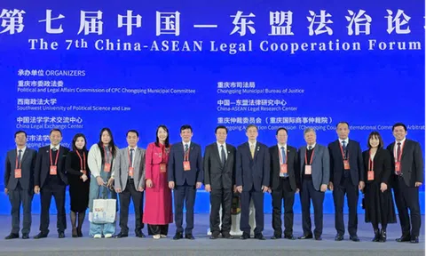 Đoàn công tác của Hội Luật gia Việt Nam tham dự Diễn đàn Hợp tác pháp luật Trung Quốc - ASEAN lần thứ 7