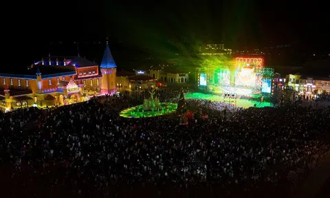 Đêm giao thừa rực rỡ trên bản đồ Việt Nam: “Thánh địa countdown họ Vin” vững vàng vị thế điểm đến quốc dân