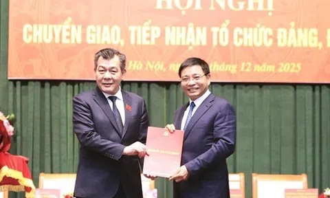 Tăng cường sự lãnh đạo của Đảng đối với doanh nghiệp: Đảng bộ VINATABA chuyển về Đảng bộ Bộ Tài chính