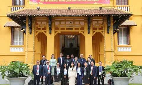 Báo chí quốc tế: Thành tựu sau 40 năm Đổi mới là minh chứng sống động cho đường lối đúng đắn của Đảng