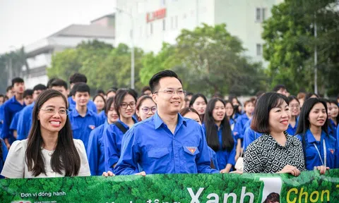 Hàng nghìn người hưởng ứng “Hành động Xanh - Chọn tương lai Xanh”