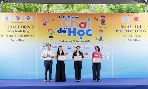 Vinamilk cùng trẻ em tận hưởng ngày hội mùa hè tại Phú Mỹ Hưng
