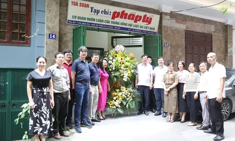Lãnh đạo Hội Luật gia VN đánh giá cao tinh thần thích ứng, tự lực, tự cường, năng động, sáng tạo và những đổi mới toàn diện của Tạp chí Pháp lý