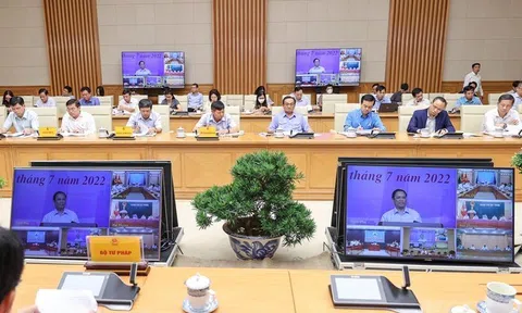 Hoàn thiện khung khổ pháp lý để thị trường phát triển minh bạch, bền vững