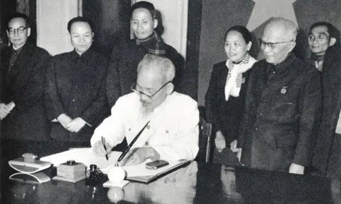Tư tưởng Hồ Chí Minh về Nhà nước pháp quyền: “Đích cuối cùng là mang lại ấm no, hạnh phúc cho đồng bào”