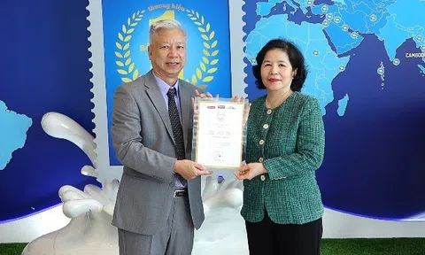 Vinamilk tiếp tục dẫn đầu Top 10 thương hiệu mạnh Việt Nam, CEO Mai Kiều Liên được vinh danh Doanh nhân Xuất sắc 2022
