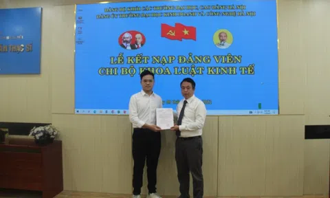 Lễ kết nạp đảng viên mới Chi bộ Khoa Luật kinh tế, trường đại học Kinh doanh và Công nghệ Hà Nội