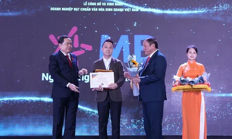 MB được vinh danh “Doanh nghiệp đạt chuẩn văn hóa kinh doanh Việt Nam” 2022