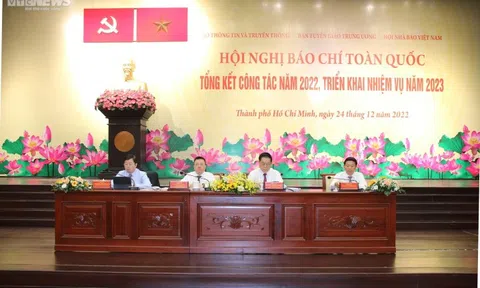 Tình trạng 'báo hóa' tạp chí, 'tư nhân hóa' báo chí chưa được khắc phục triệt để