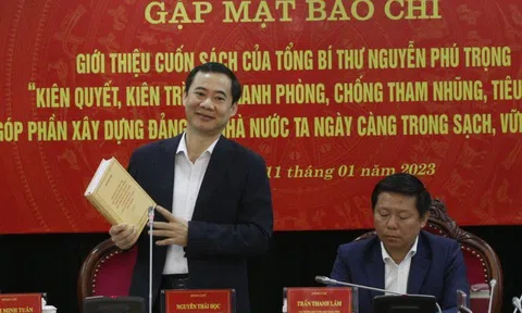 Giới thiệu cuốn sách của Tổng Bí thư Nguyễn Phú Trọng về phòng chống tham nhũng, tiêu cực