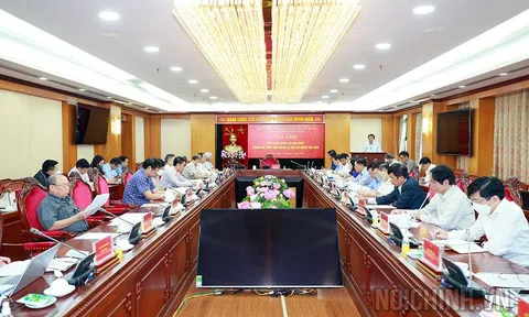Một số vấn đề về kiểm soát quyền lực để phòng, chống tham nhũng, tiêu cực ở Việt Nam hiện nay