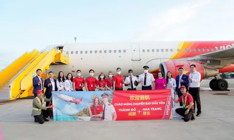 Lợi nhuận công ty mẹ đạt hơn 900 tỉ đồng, Vietjet đi đầu mở mạng bay quốc tế, thúc đẩy du lịch, đầu tư