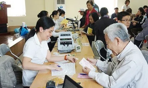 Rút BHXH một lần: Giải quyết nhu cầu trước mắt, người lao động gặp khó khăn khi về già