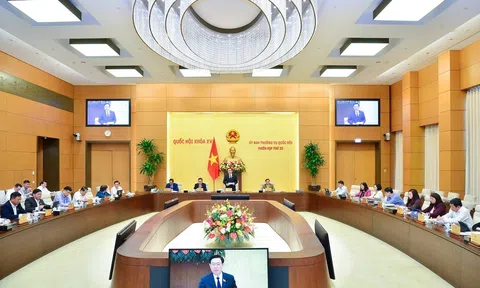 Đề xuất, kiến nghị loạt giải pháp tiếp tục tháo gỡ khó khăn cho doanh nghiệp và người dân