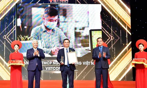 Vietcombank là một trong 5 tập thể được vinh danh tại Chương trình Vinh quang Việt Nam lần thứ 18, năm 2023