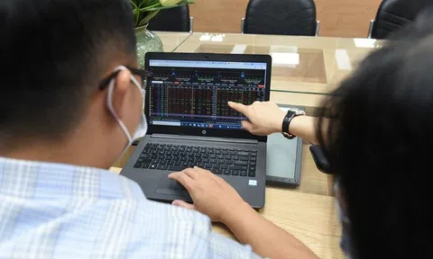 Nhà đầu tư phải ký giấy xác nhận tự chịu trách nhiệm khi mua trái phiếu