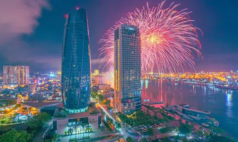 Cháy vé pháo hoa đêm chung kết, Đà Nẵng “nóng” hơn bao giờ hết trong mùa hè 2023