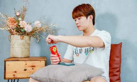 Nóng trong người trước ngày công bố điểm thi tốt nghiệp: Sĩ tử uống gì để làm mát cơ thể?