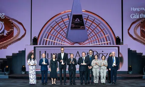 Vinamilk là doanh nghiệp duy nhất nhận được 2 giải thưởng quan trọng tại Human Act Prize