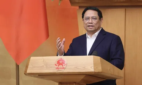 Thủ tướng: Tiếp tục đổi mới và đầu tư nhiều hơn nữa cho xây dựng pháp luật, hoàn thiện thể chế