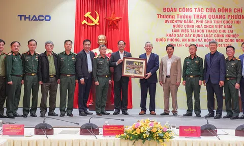 Đoàn công tác Uỷ ban Quốc phòng và An ninh của Quốc hội thăm, làm việc tại THACO Chu Lai