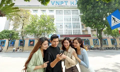 Giờ chót “Săn iPhone 13 Pro cùng Vina”, hàng ngàn giải thưởng “khủng” vẫn chờ có chủ