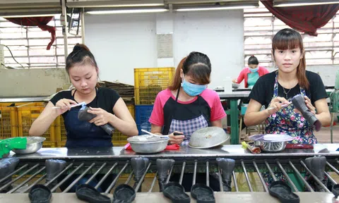 Tiền thưởng Tết sẽ được trừ vào thu nhập chịu thuế của doanh nghiệp