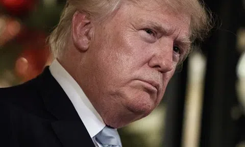 Nguy cơ an ninh từ ''ấn phẩm quyền lực'' của Donald Trump