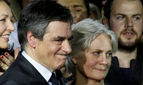 Pháp: Cảnh sát "đột kích Nghị viện Pháp trong cuộc điều tra François Fillon