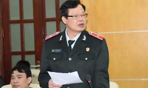 Nhận xe tiền tỷ, cơ quan nhà nước có trong sáng?