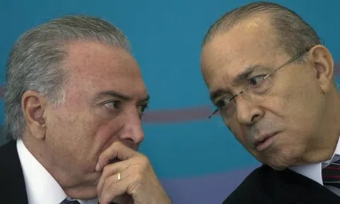 Tòa Brazil ra lệnh điều tra 8 bộ trưởng nghi tham nhũng