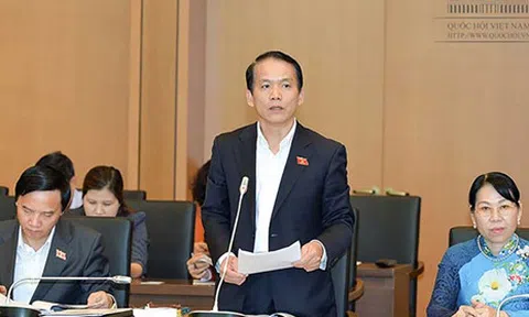 Phải bồi thường cho cả thân nhân người bị oan