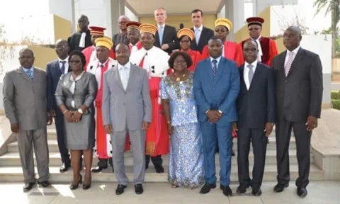 Lãnh đạo Cơ quan Chống tham nhũng Togo khai báo tài sản