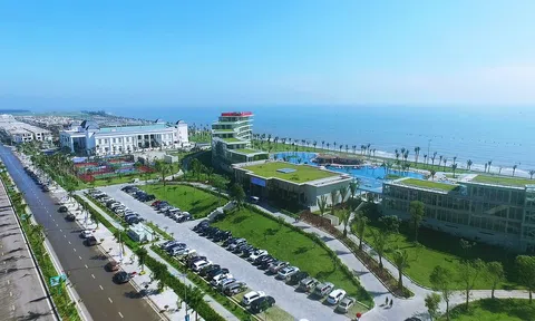 FLC Hotels & Resorts xuất hiện ấn tượng tại Hội chợ thương mại – Du lịch Sầm Sơn 2017