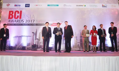 TP.HCM: Tập đoàn Novaland bội thu các giải thưởng quốc tế 2017