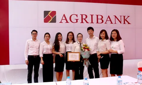 Agribank đồng hành cùng Hội chợ việc làm 2017 - Học viện Ngân hàng