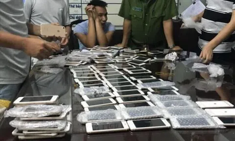 C74 Bộ Công an bắt vụ buôn lậu Iphone đời mới số lượng lớn