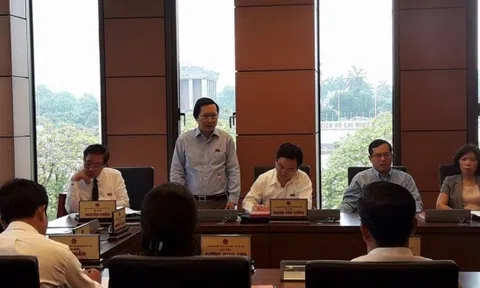 ĐBQH đề nghị thay đổi quy trình xây dựng luật