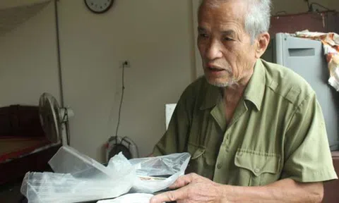 Cần khen thưởng 2 lão nông chống tham nhũng