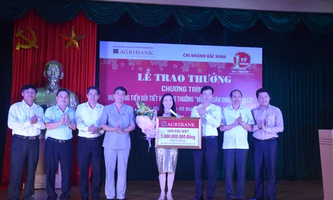 Agribank trao Giải đặc biệt 1 tỷ đồng lần thứ hai cho khách hàng  ở  Bắc Ninh