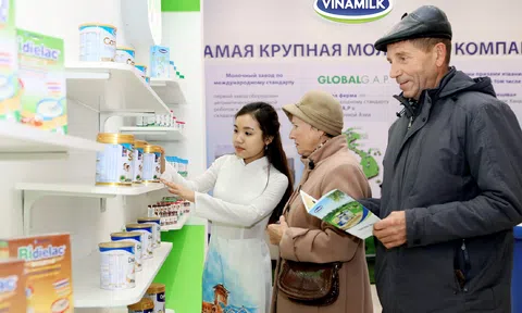 Vinamilk là công ty sản xuất hàng tiêu dùng duy nhất của Việt Nam lọt vào danh sách 2000 công ty niêm yết lớn nhất toàn cầu