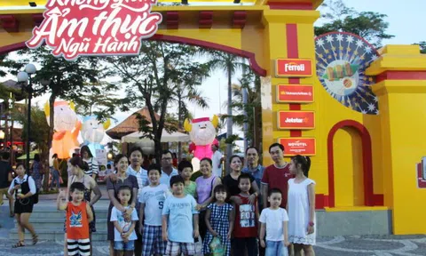 Thỏa sức vui chơi tại Không gian ẩm thực Ngũ hành Đà Nẵng