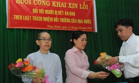 Xin lỗi người bị oan sao cho thỏa đáng ?