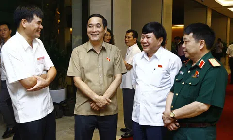 Một kỳ họp chất lượng và...“phá lệ”